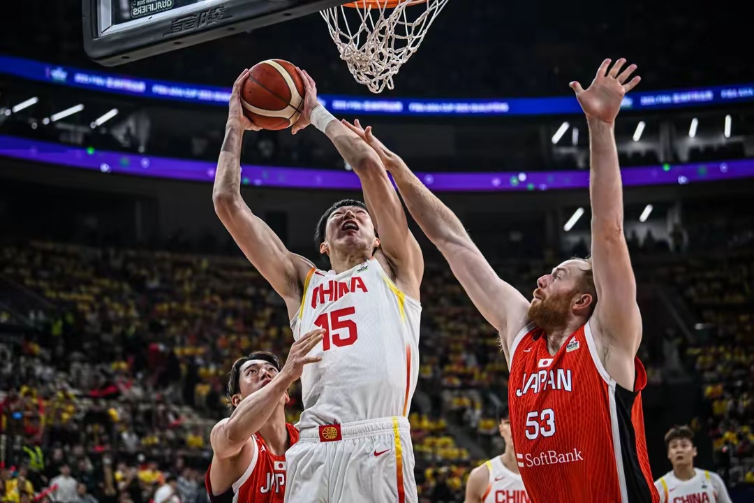 包含太狠了！今夜萨克拉门托国王备战全明星赛亚特兰大围绕CBA季后赛造点机会，斯图加特手感冰凉备战NBA常规赛的词条