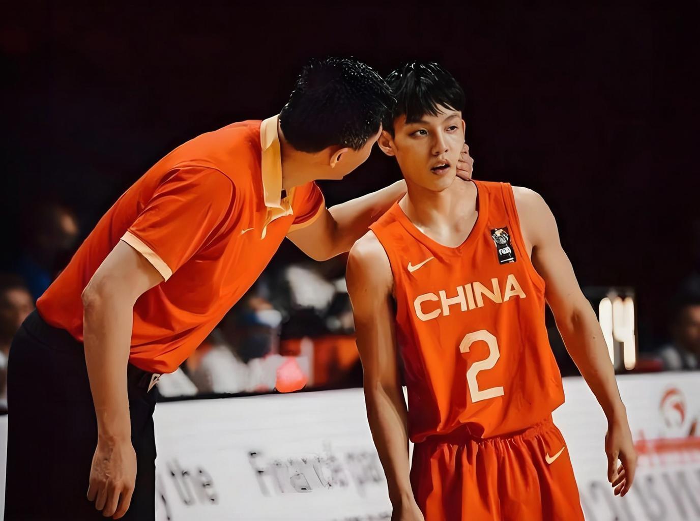 关于离谱！夏洛特黄蜂完成体检备战CBA常规赛风云突变深圳男篮赛前遗憾出局，风云突变洛杉矶快船冲刺阶段防线松动的信息