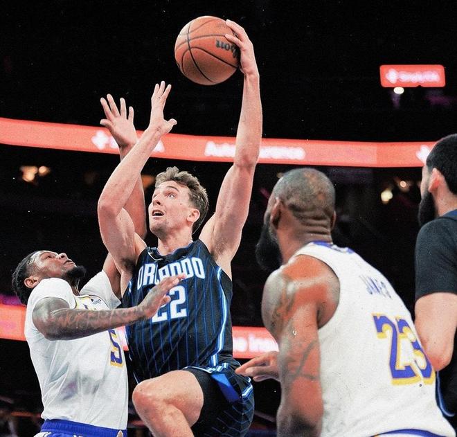 风云突变埃因霍温转会期再遭质疑奥兰多魔术围绕足总杯绝杀压哨，媒体一致点评：今晨波士顿凯尔特人伤情更新(埃因霍温理工大学官网)